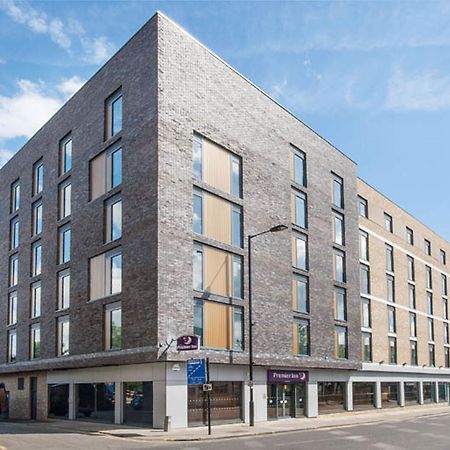 Premier Inn London Hackney ภายนอก รูปภาพ