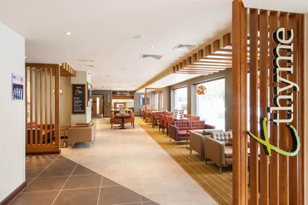 Premier Inn London Hackney ภายนอก รูปภาพ